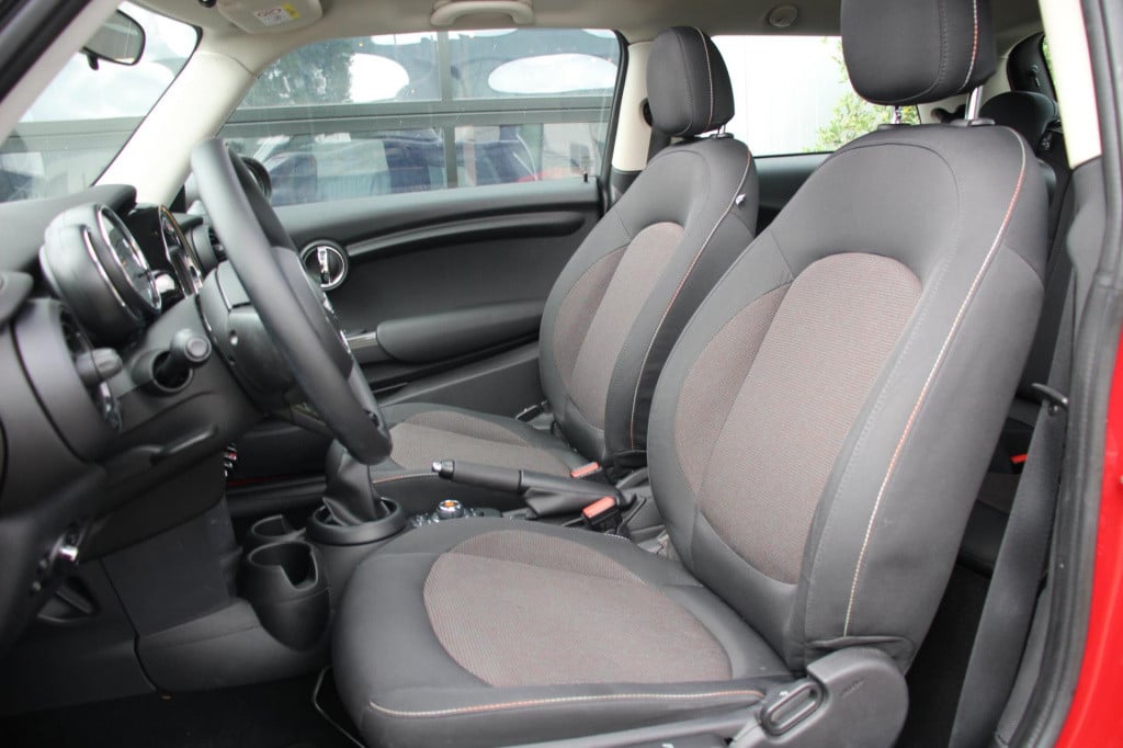 Mini One mini 1.2 chili business - pano - pdc rondom - led - stoel verw - n