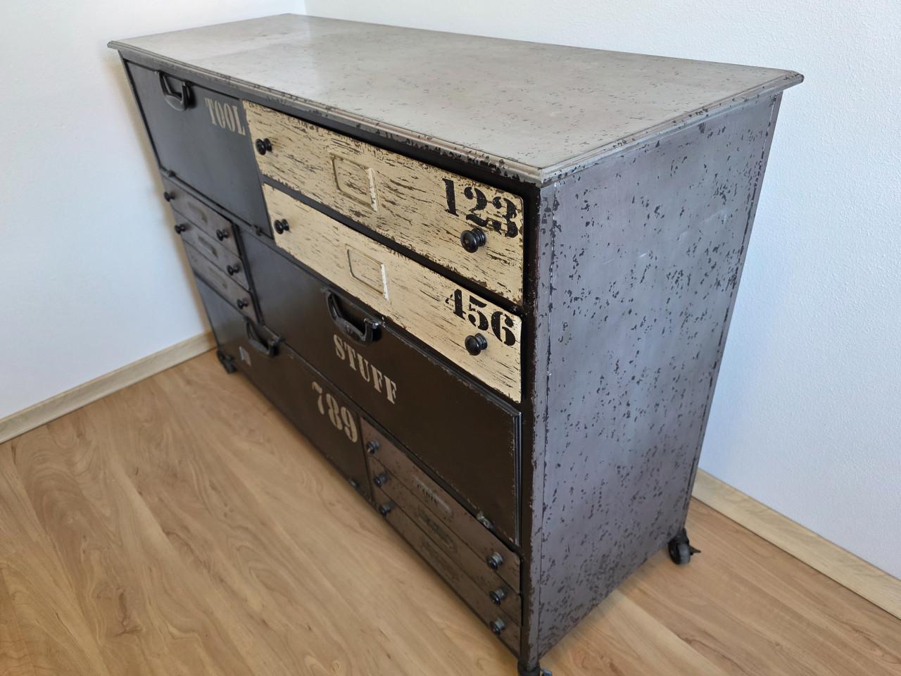 Dressoir