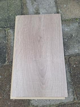 Luxe XL Laminaat – Extra Lange & Brede Delen (25m²) – 8mm dik