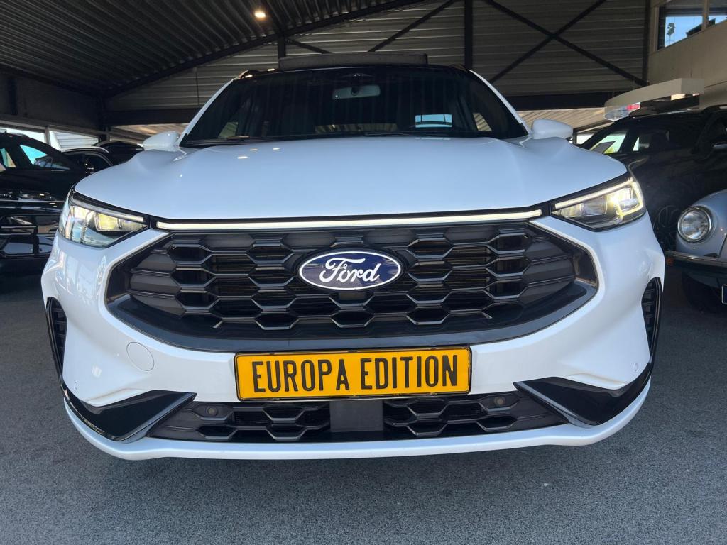 Ford Kuga 2.5 phev 243pk e-cvt st-line , panodak , trekhaak , 2100 kg trekg