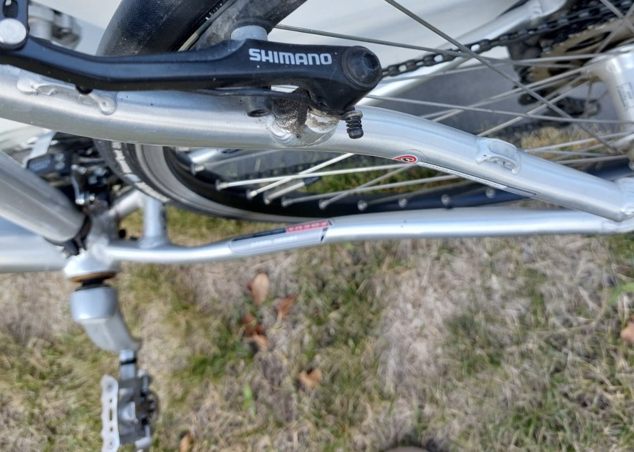 2 zgan Focus Dames/ Herenfiets. 225 euro per fiets. 21 versnellingen.
