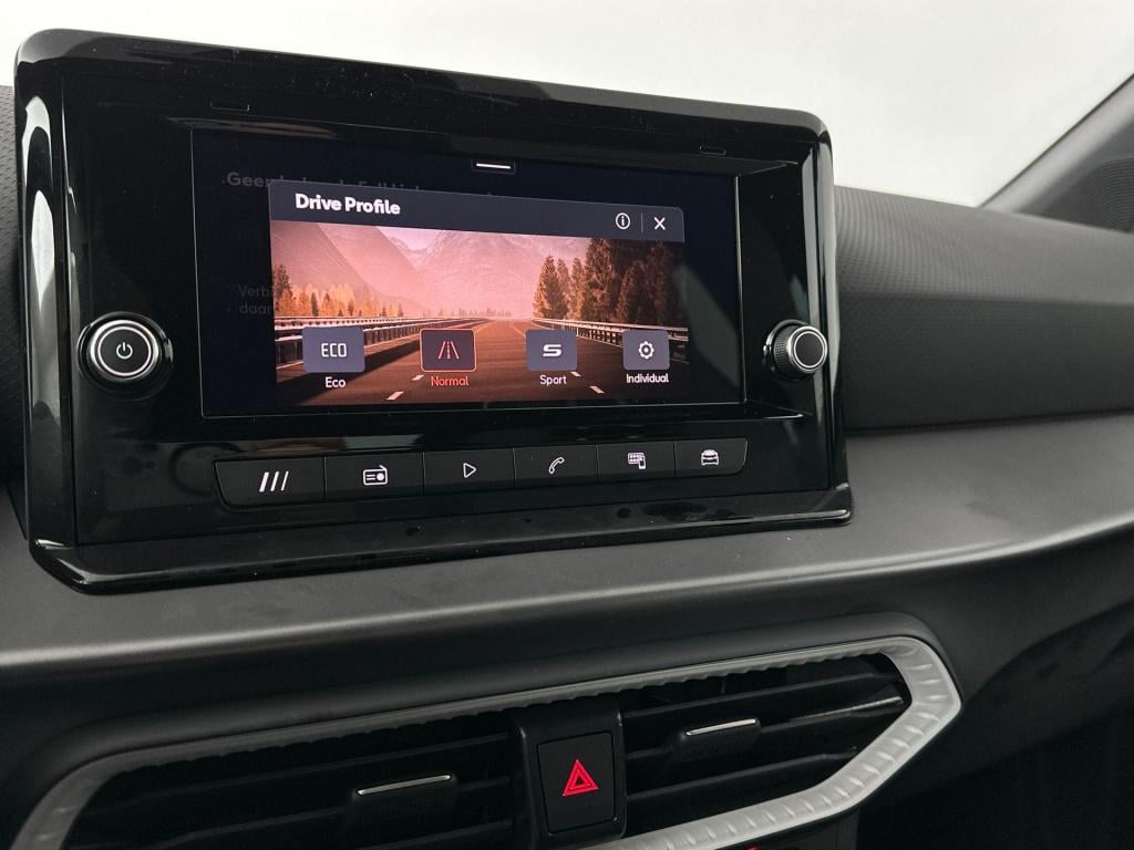 Seat Arona fr business connect 1.0 ecotsi 70 kw / 95 pk suv 5