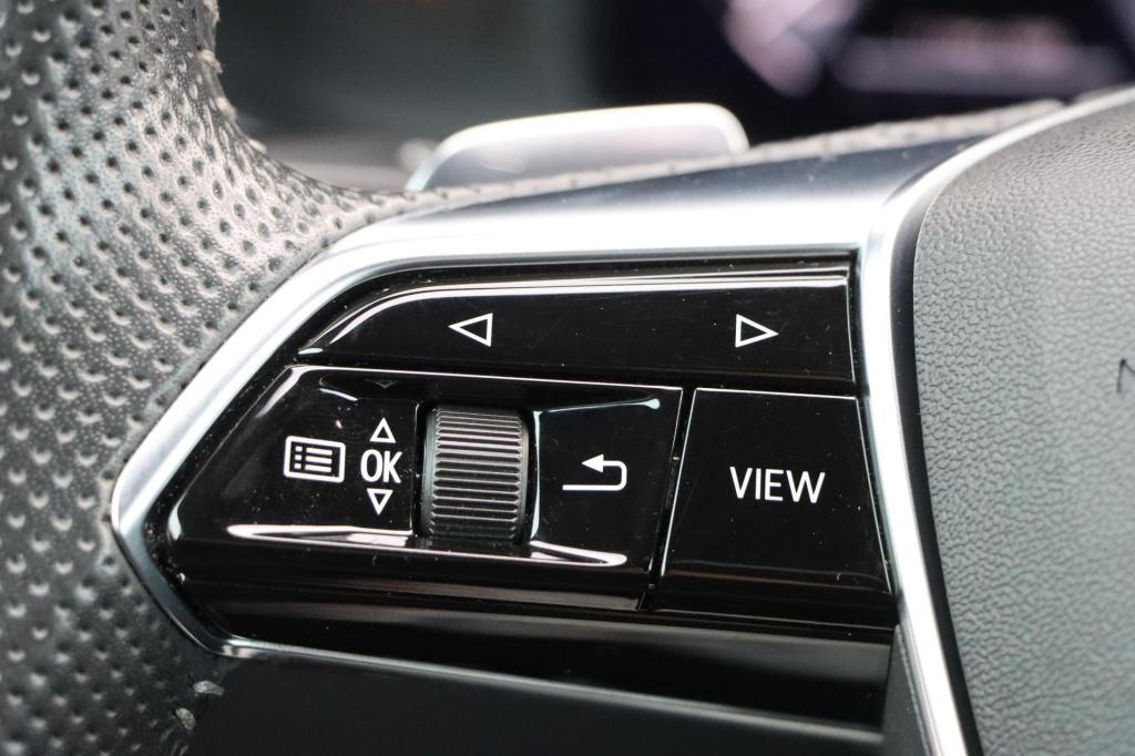 Audi A6 limousine 55 tfsi e quattro competition 367pk s-tronic