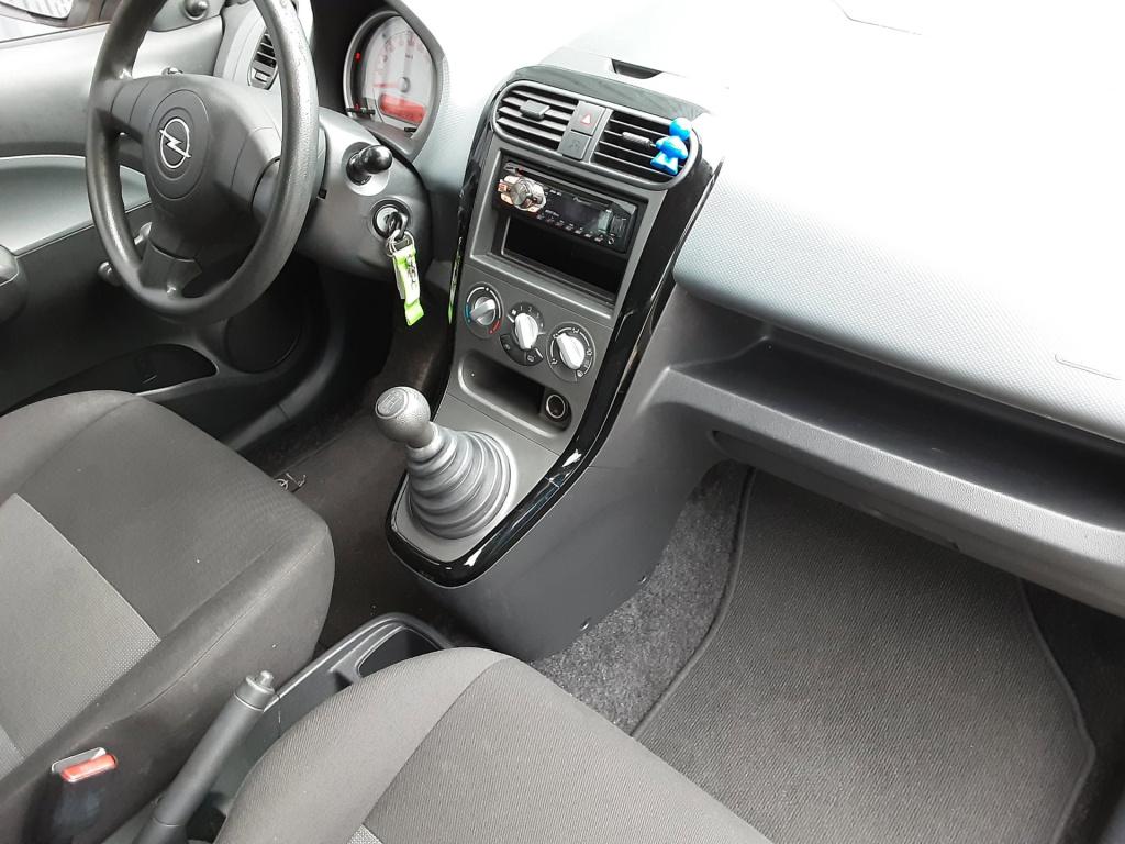 Opel Agila 1.0 selection