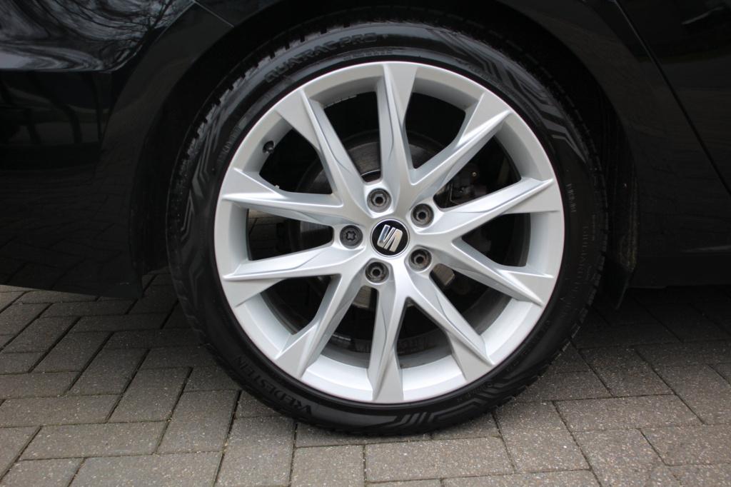 Seat Leon st 1.8 tsi fr business intense - pano - carplay - leder/alcantara