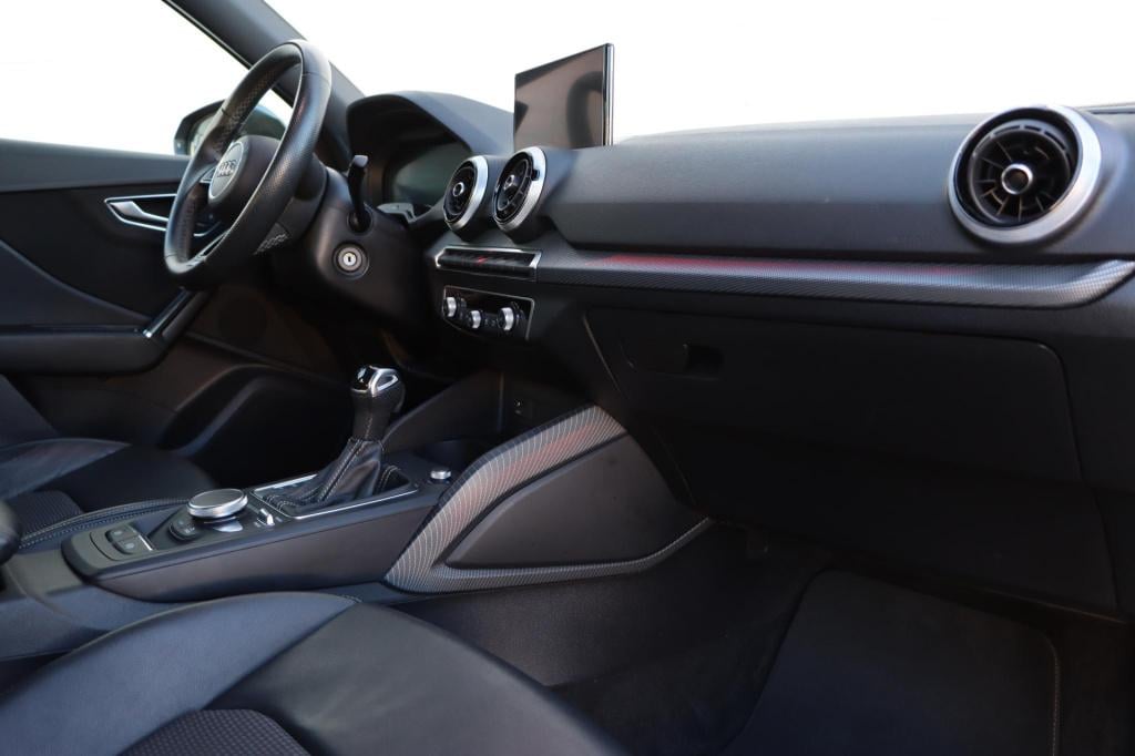 Audi Q2 35 tfsi s edition