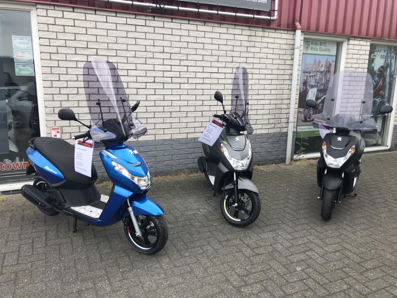 GROOTAANBOD: PIAGGIO ZIP 45KM BROM SPRINT AEROX SPEEDFIGHT 2t 4t