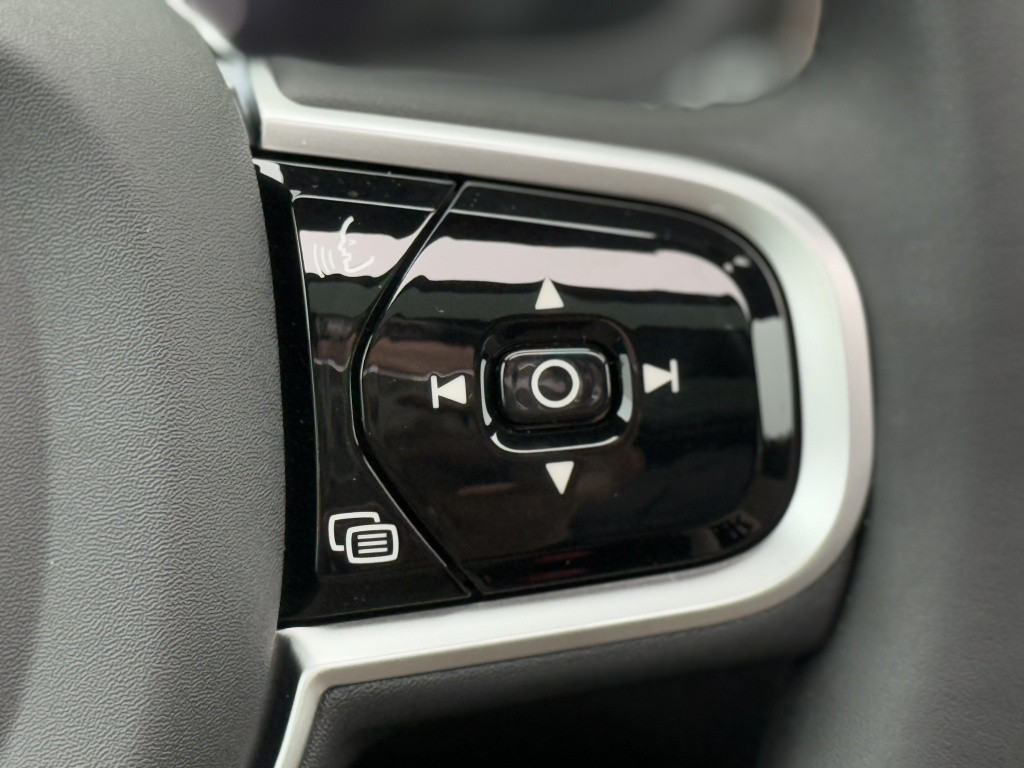 Volvo XC90 t8 awd ultra dark facelift!!