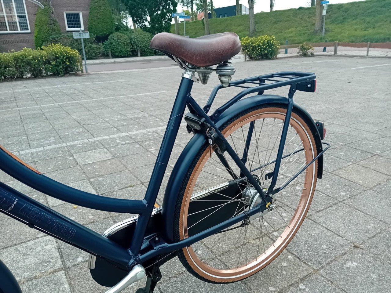 Mooie CORTINA U4 dames fiets