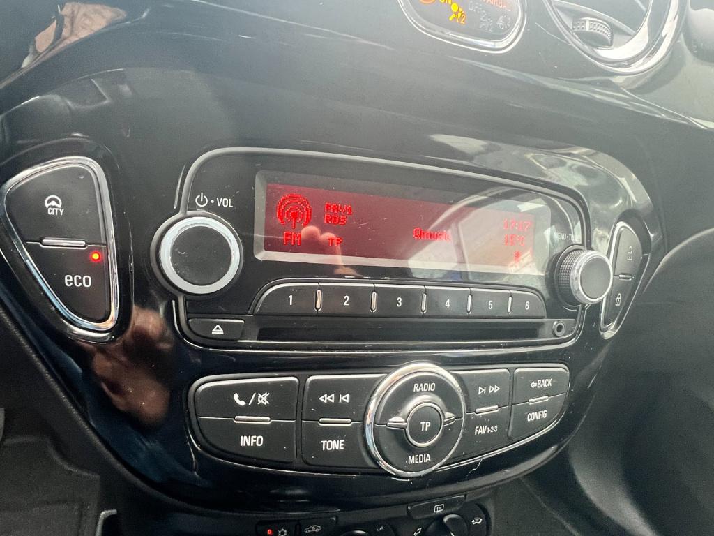 Opel Adam 1.0 turbo jam favourite