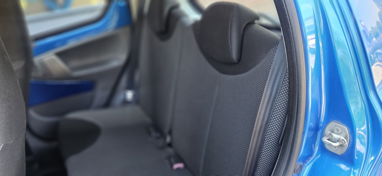 Zuinige TOYOTA AYGO Dynamic Blue