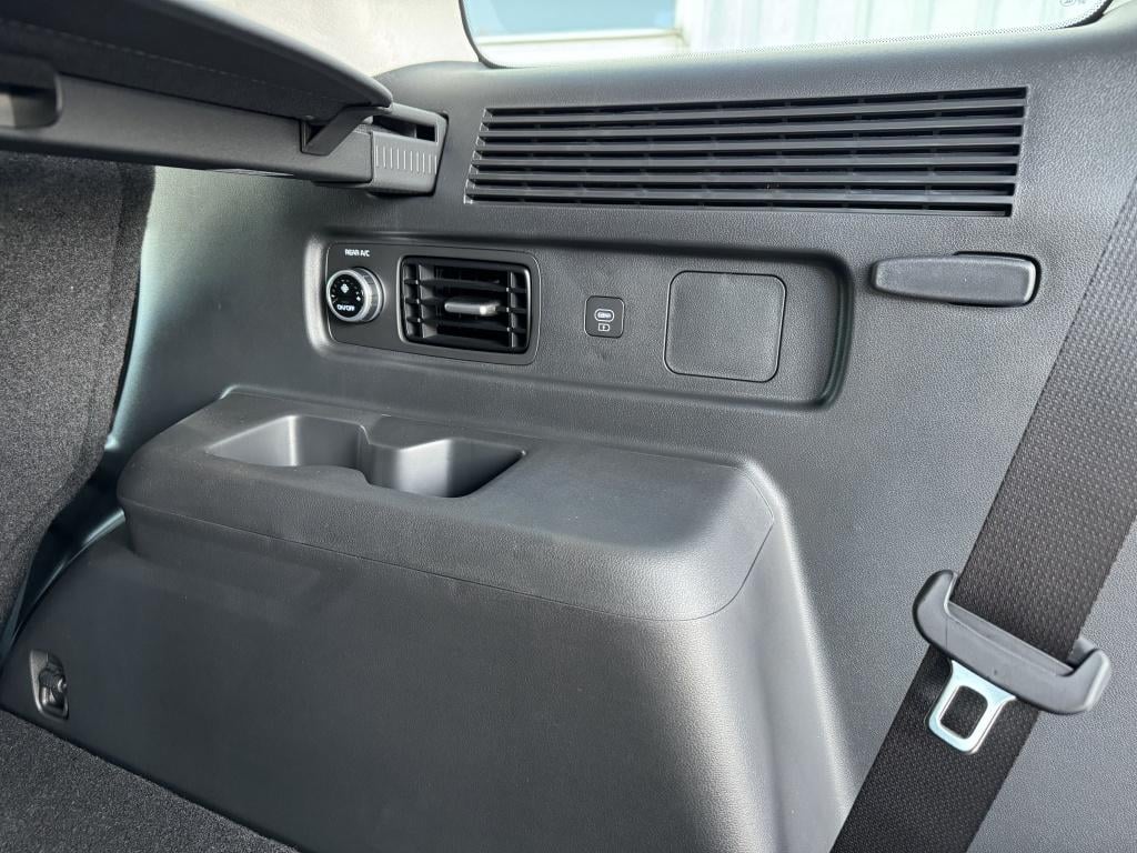 Hyundai Santa Fe 1.6 t-gdi hev comfort smart 7 persoon | actie prijs! | led