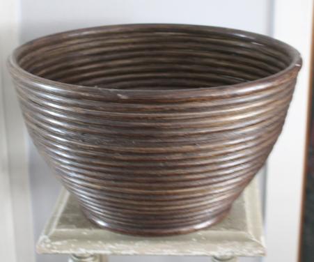 Set van 2 bruine bloempotten