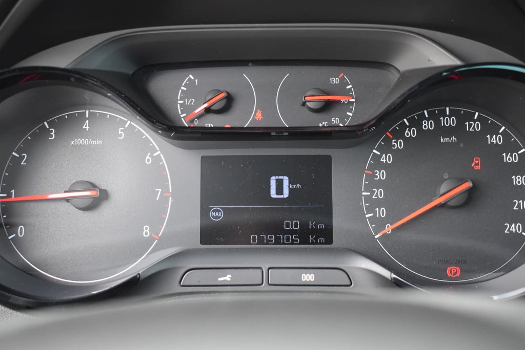 Opel Crossland X 1.2 turbo online edition pdc | lmv | cruise | winterpakket