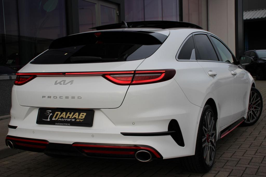 Kia Proceed 1.6 t-gdi gt | direct leverbaar | 204pk | panoramadak
