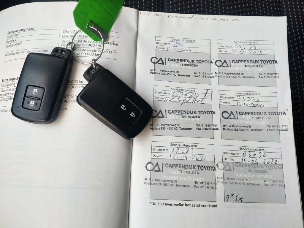 Toyota Auris 1.8 hybrid asp.