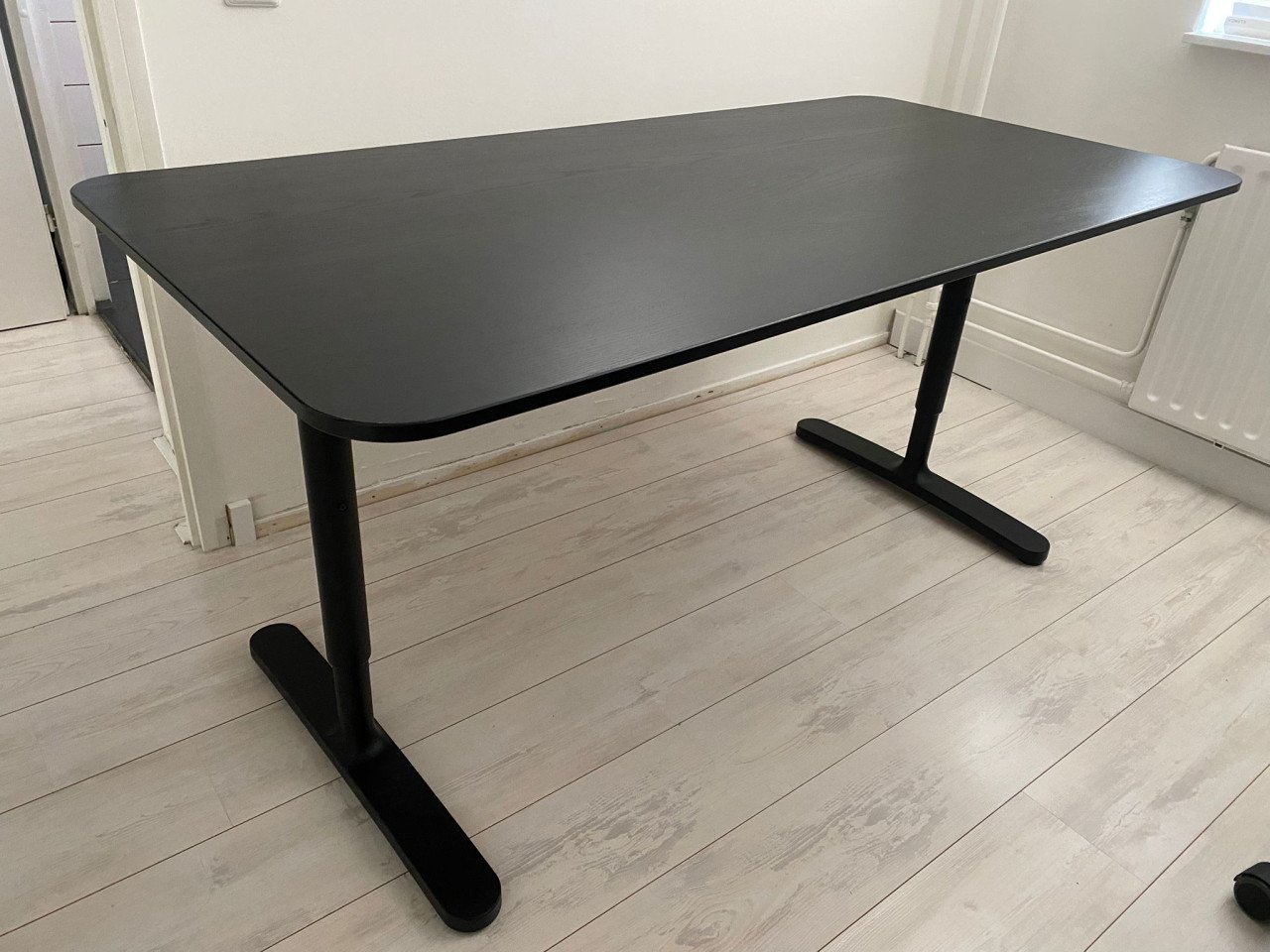 Bekant Ikea bureau te koop | 160 x 80cm