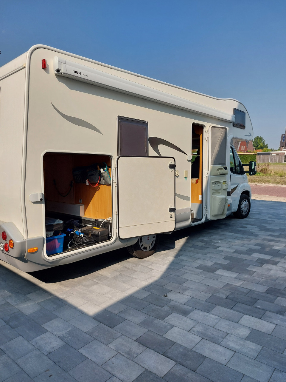 Camper