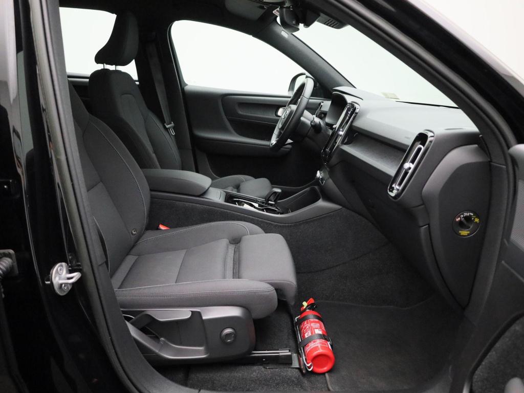 Volvo XC40 recharge core | automaat | apple carplay / android auto | virtua