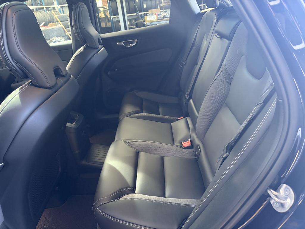 Volvo XC60 2.0 t6 plug-in hybrid awd ultra black edition | trekhaak | 22'' 