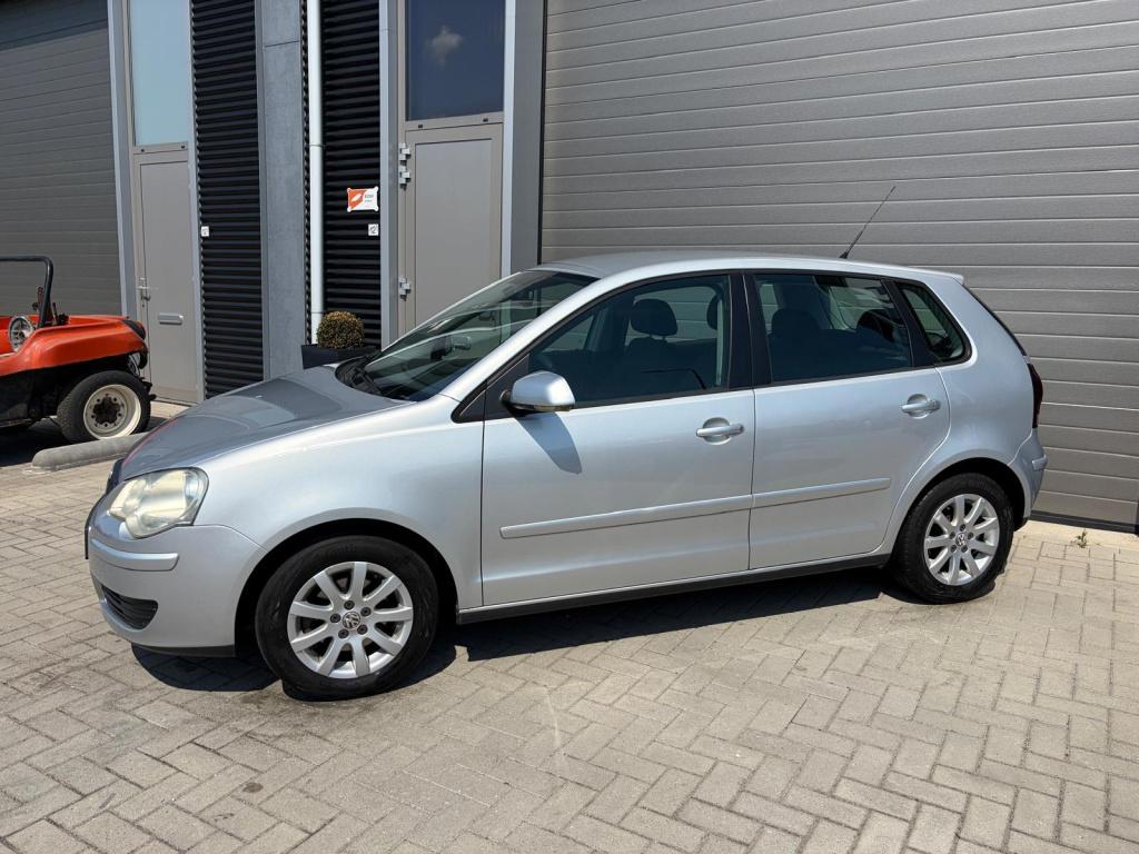 Volkswagen Polo 1.4-16v sportline/129.000 nap/airco/cruise ctrl/