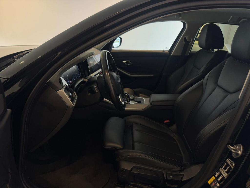 BMW 3-serie touring 320e high executive
