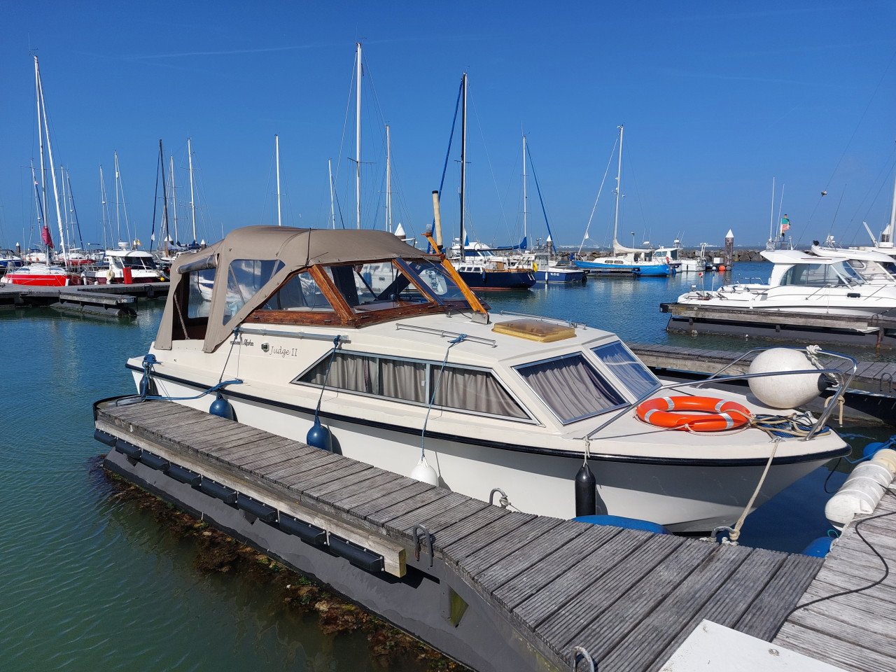 Degelijke Polaris Alpha 7.70