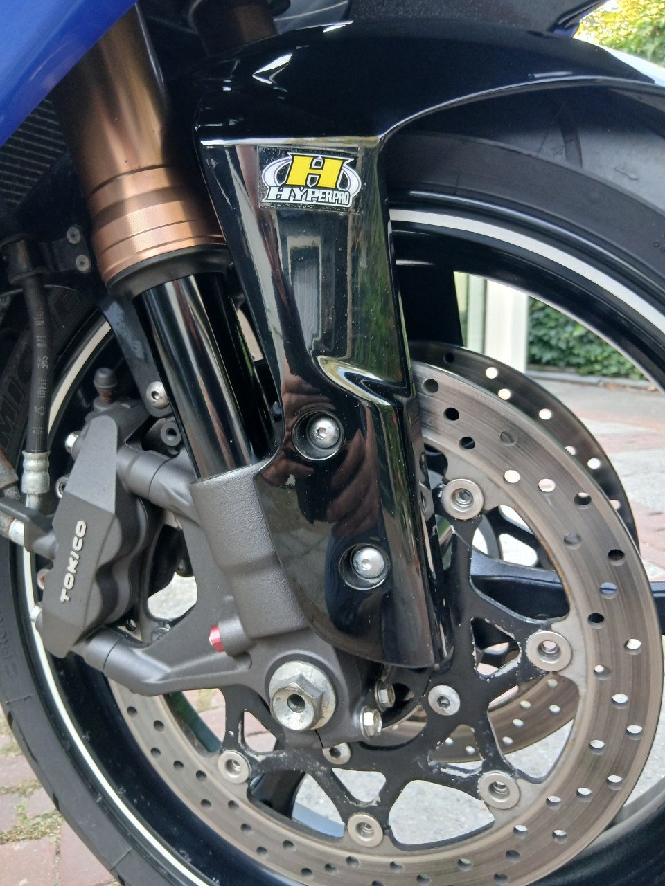 Suzuki gsx 1000 k5  gereserveerd