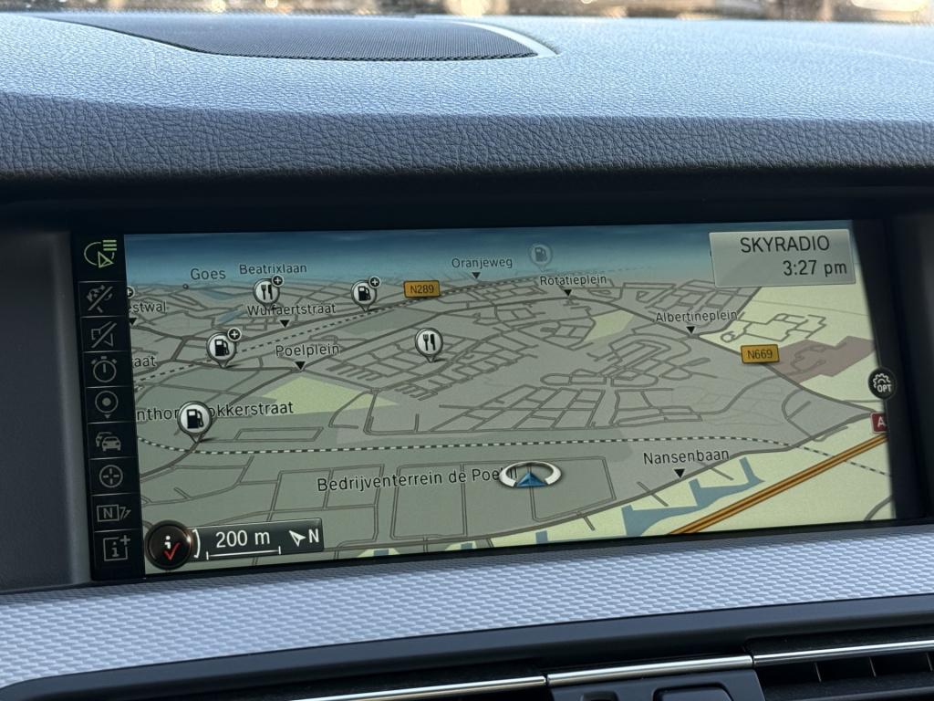 BMW 5 Serie 528i m pakket | head-up | cruise | stoelverwarming | navi | led