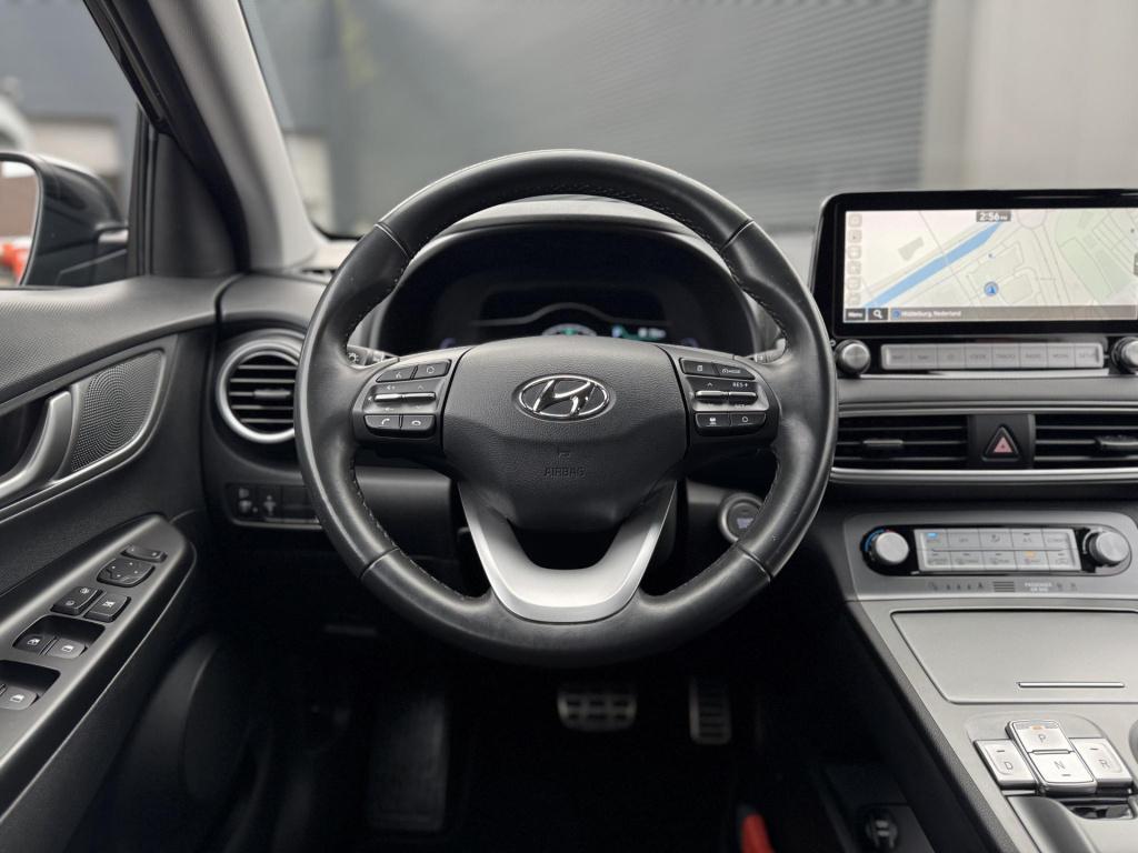 Hyundai Kona ev comfort 64 kwh soh 95% 3-fase lader