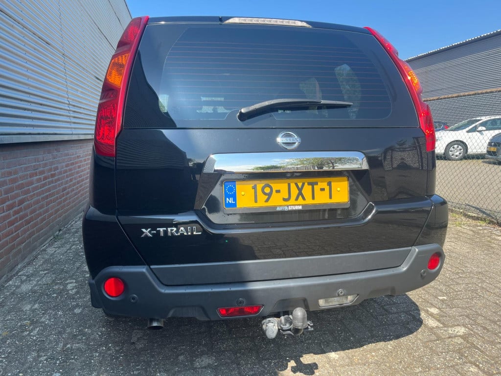 Nissan X-Trail 2.0 xe 4wd