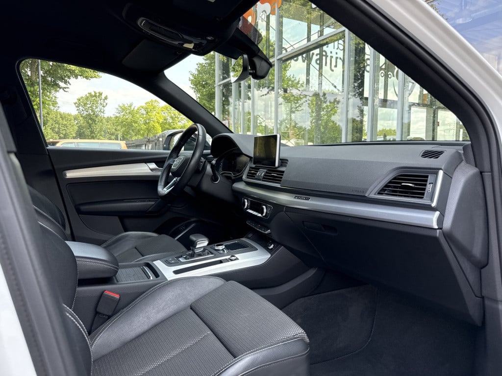 Audi Q5 50 tfsi e quattro s edition | s-line in en ext. | luchtvering | vir