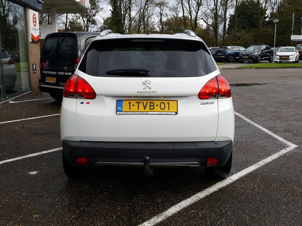 Peugeot 2008 1.6 vti 120pk allure navigatie | trekhaak | cruise & climate c