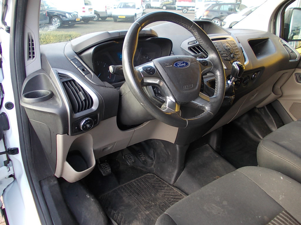 Ford Transit Custom 2.2 tdci dubb.cab., airco, cr.contr., navi.