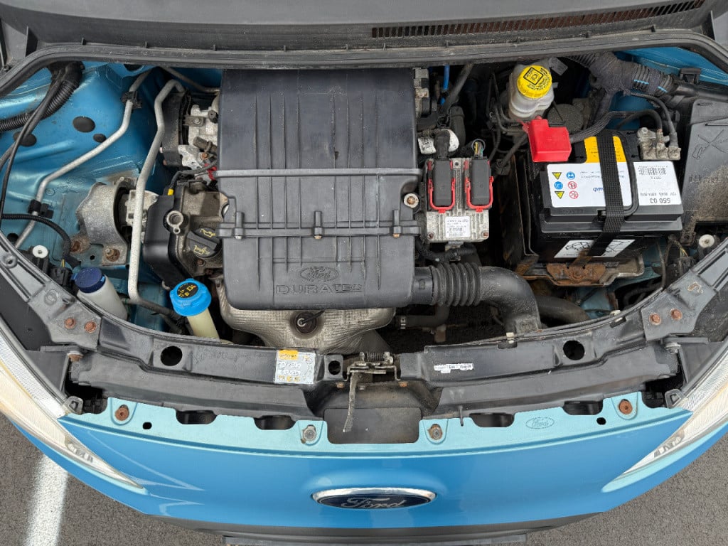 Ford KA 1.2 - titanium x - airco