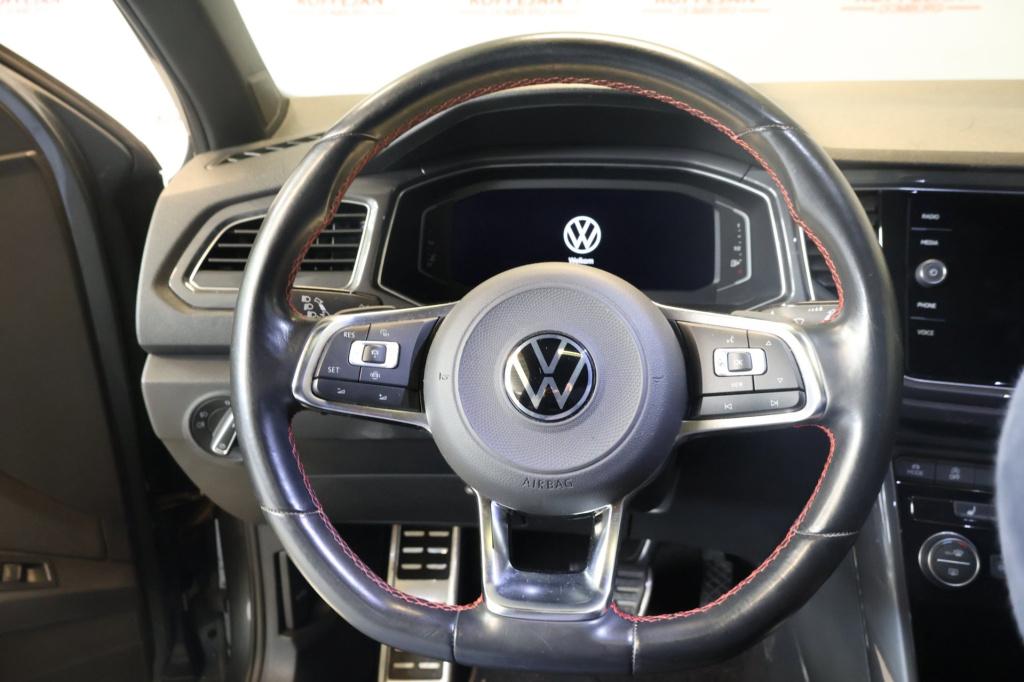 Volkswagen T-roc 1.5 tsi sport business r|stoelverwarming|trekhaak|parkeers