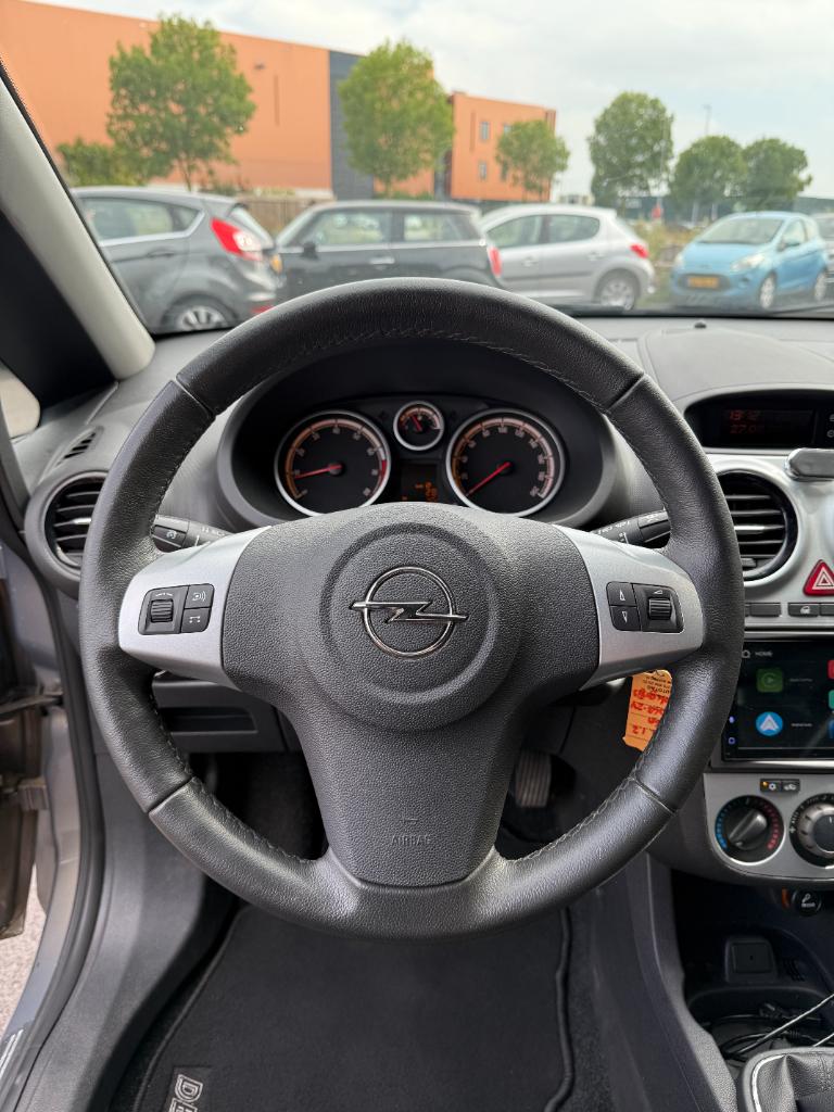 Opel Corsa 1.2 ecoflex selection - airco - stoelverwarming