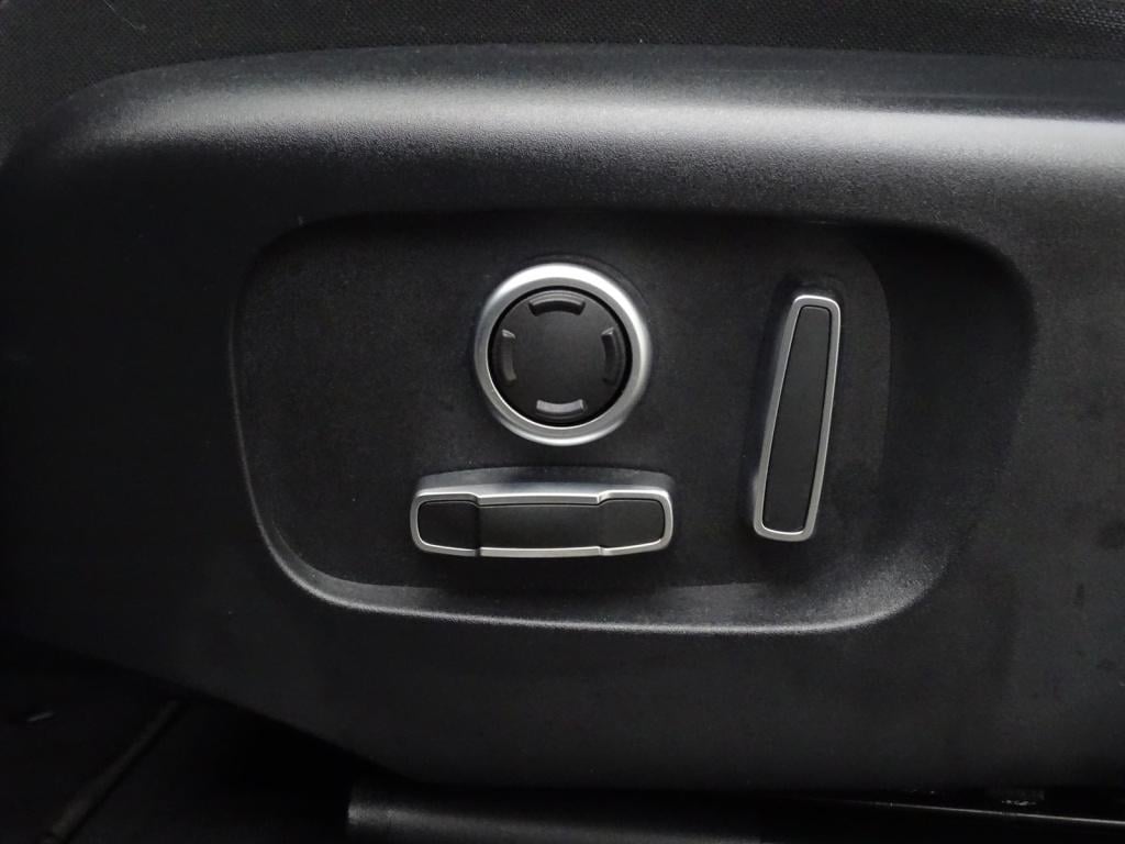 Land Rover Range Rover 1.5 p300e awd r-dynamic s | 360 camera | afn. trekha