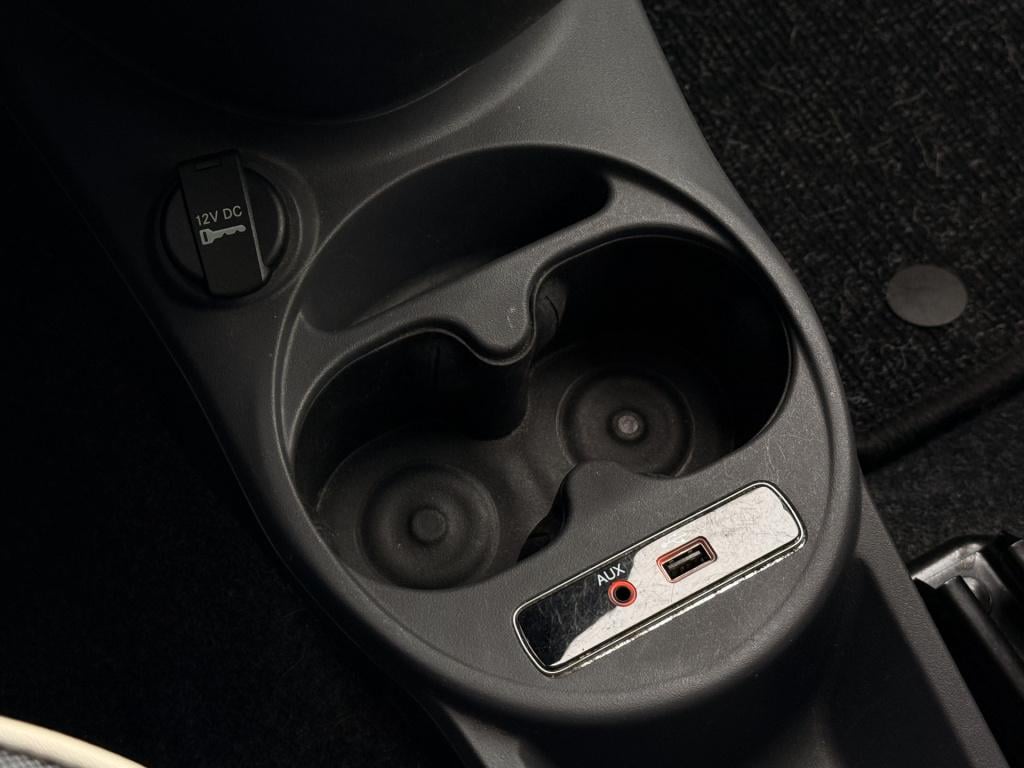 Fiat 500 cabrio lounge 1.2 | automaat | parkeersensoren | led | bluetooth |