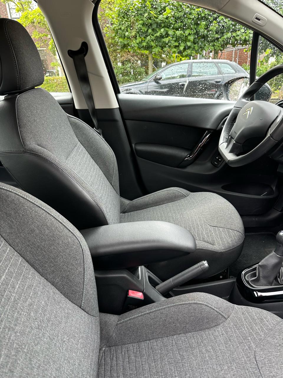 Citroën C3 1.2 PureTech Collection (2015),  82.413 km, netjes onderhouden
