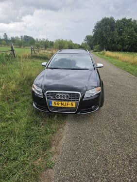 Audi S4 B7 4.2 Quatro