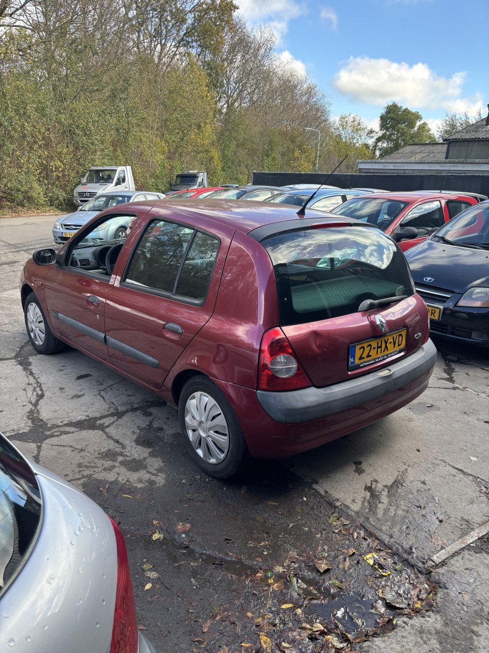 Renault Clio voljaar apk!