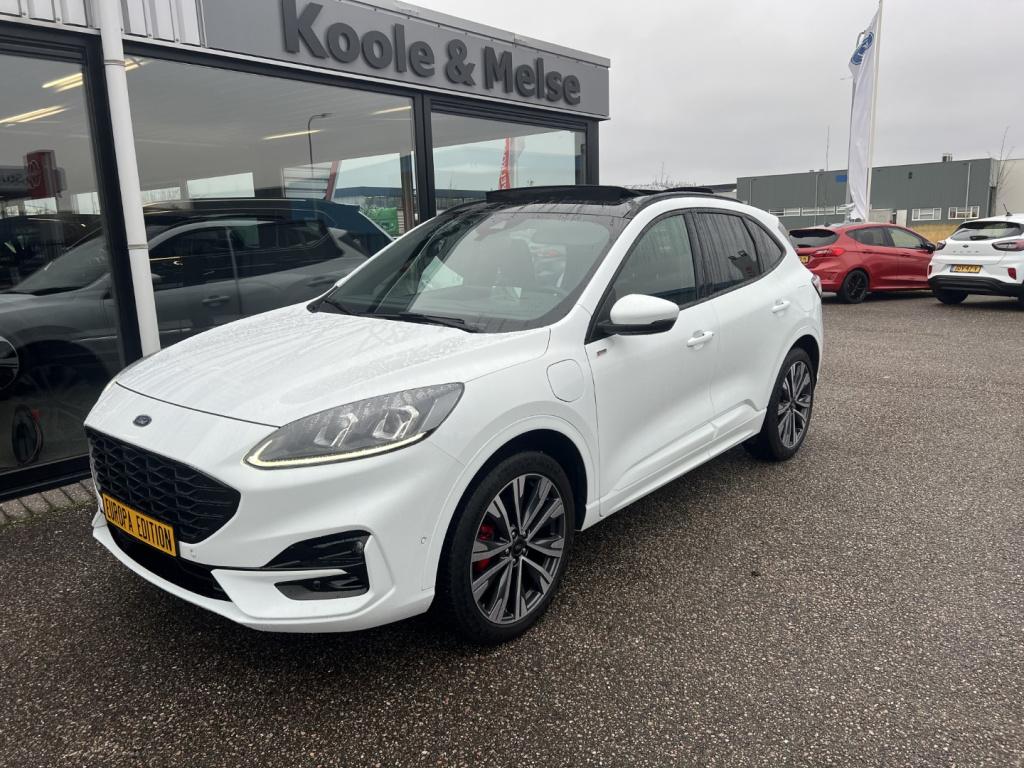 Ford Kuga 2.5 phev e-cvt 225pk st-line x , pano dak , 19inch , voorruitverw