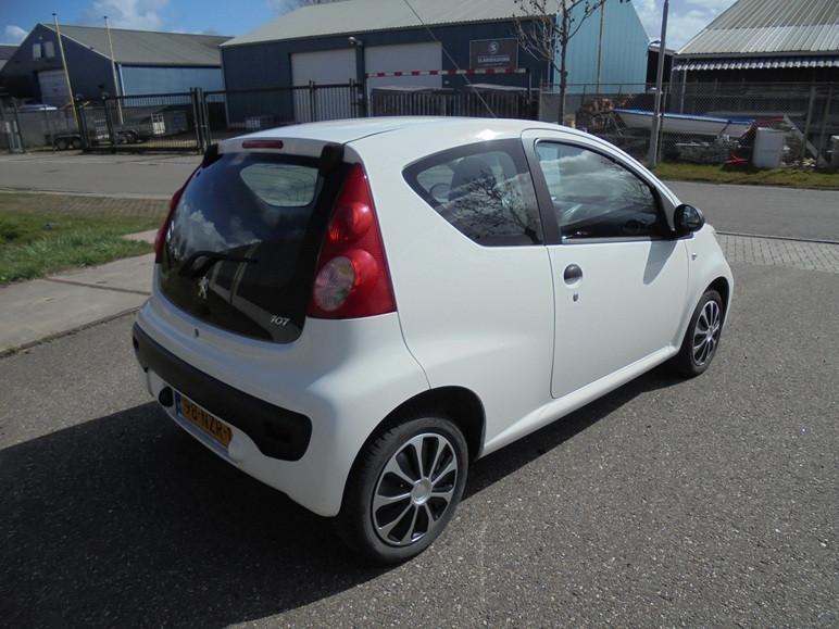 Peugeot 107 1.0-12V XR/Stuurbekrachtiging/BJ 2010/KMST 181.944+NAP