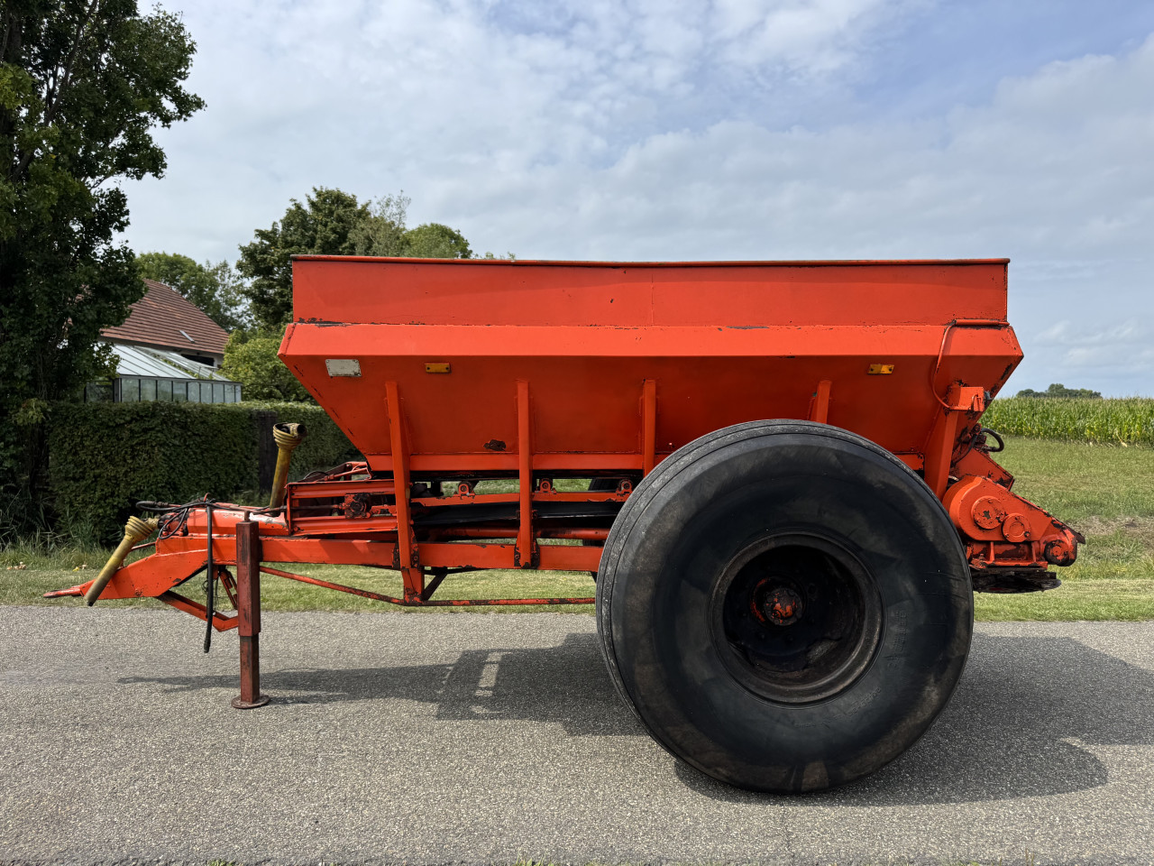 Kalk / Gips strooier 3 tons