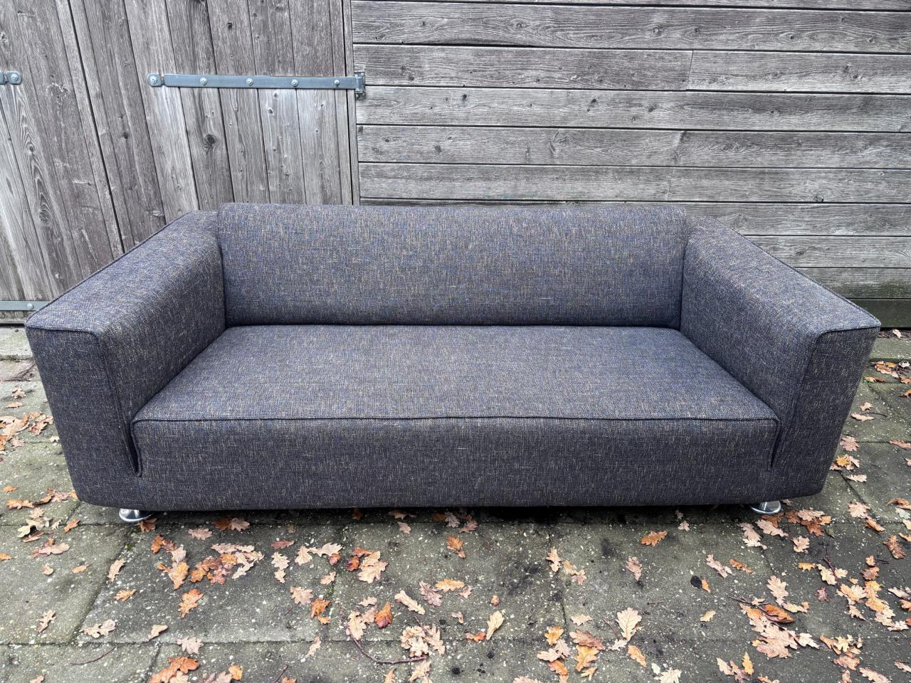 Bank van het merk Design-on-stock