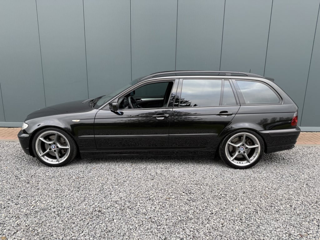 BMW 3-serie touring 330i executive sportline