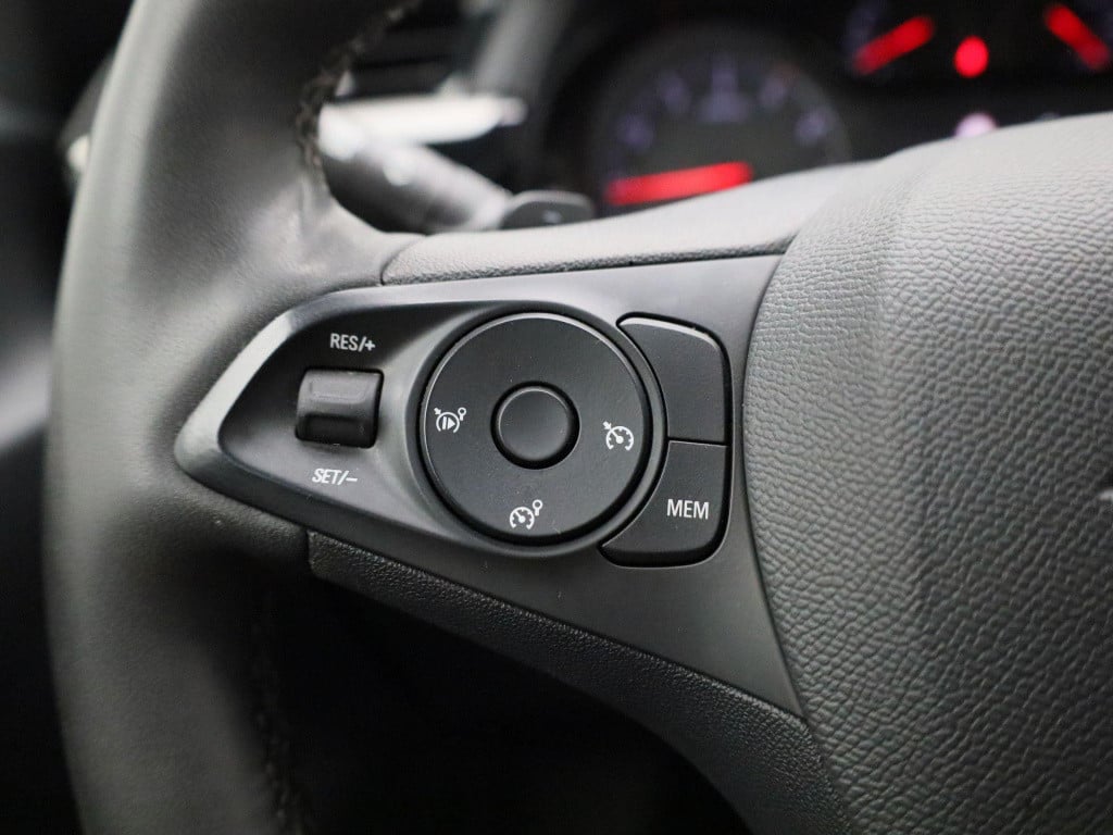 Opel Corsa 1.2 edition | automaat | airco | apple carplay/android auto
