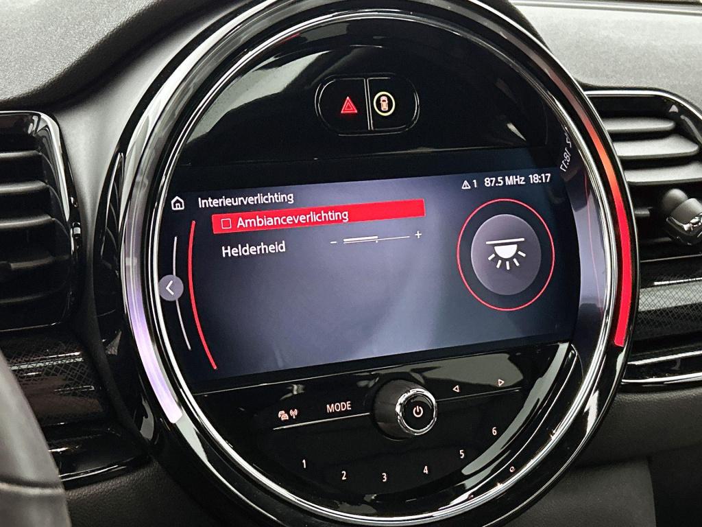 Mini Clubman 2.0 jcw all4 john cooper works | automaat | panoramadak | navi