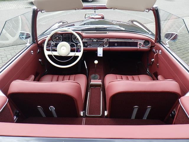 Mercedes-Benz Sl 230sl pagode